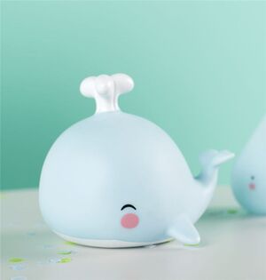 LUZ DE COMPAÑIA BALLENA