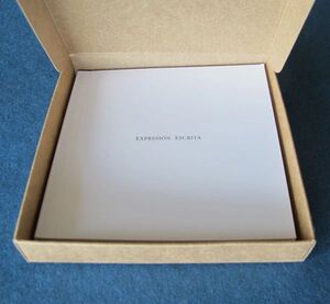 EXPRESIÓN ESCRITA - ALMACÉN DE ANALISIS - UNA MERCANCIA PERSONAL E INTRANSFERIBLE