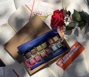 BIBLIOTECA DE CACAU · BOMBONS LLUÍSPEREZ X RATACORNER