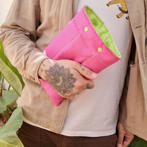 FUNDA DE LLIBRE RATA CORNER · PETITA · ROSA/VERD
