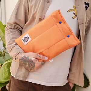 FUNDA DE LLIBRE RATA CORNER · GRAN · TARONJA / VERD